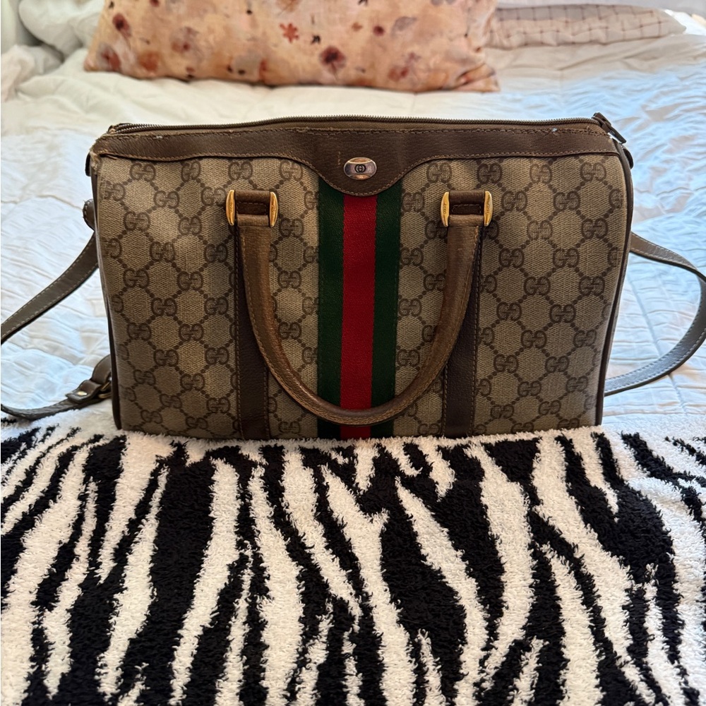 Authentic Gucci vintage Boston Bag